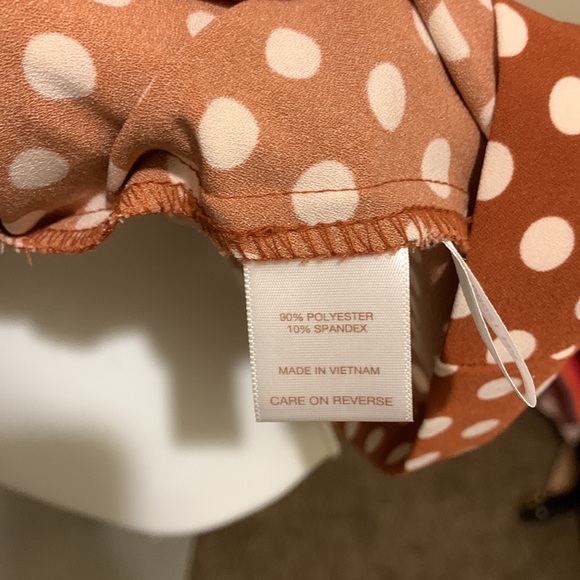 Eva Mendes NY&Co 2 Piece Outfit - Picture 9 of 10